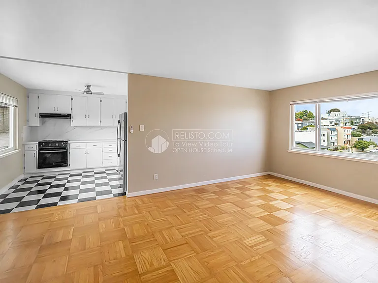 331 Campbell Ave #3 — Photo 2