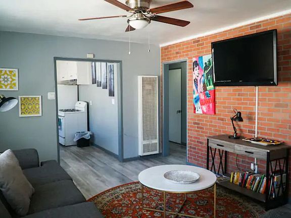 4th image of 445 E 55th St APT 4