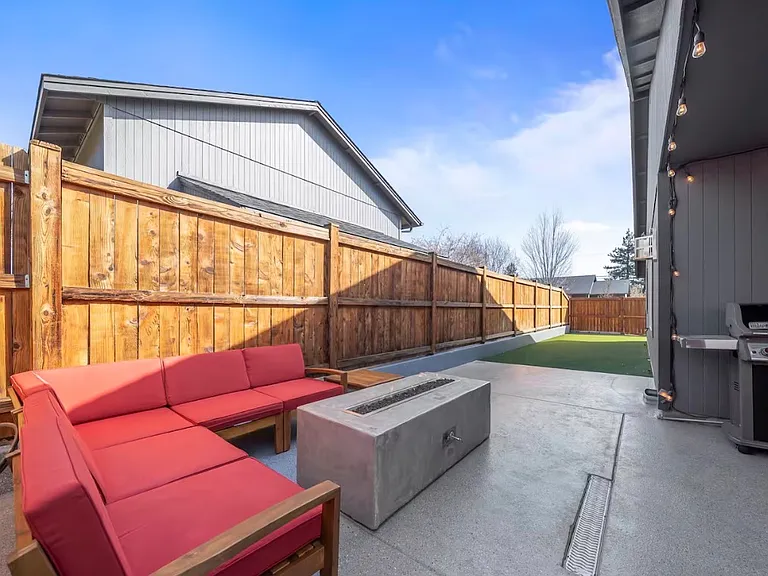 20577 Prospector Loop — Photo 21
