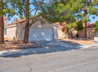 6520 Old Oxford Ave, Las Vegas, NV 89108