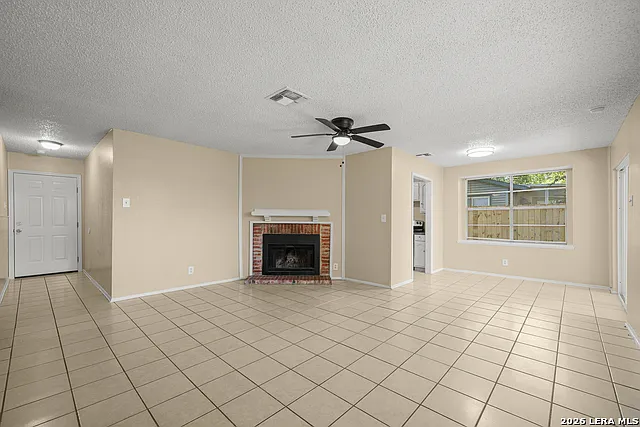 5019 Stockman Dr — Photo 5