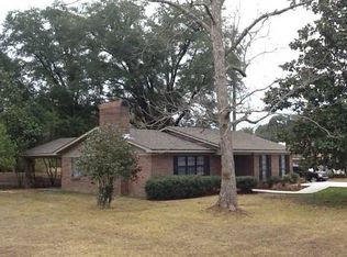10180 Hardy Dr, Creola, AL 36525