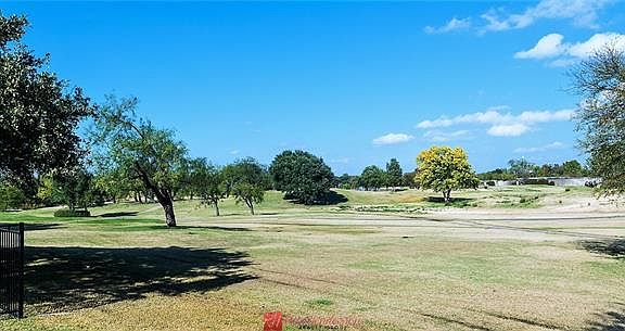 2nd image of 3249 Brookhaven Club Dr