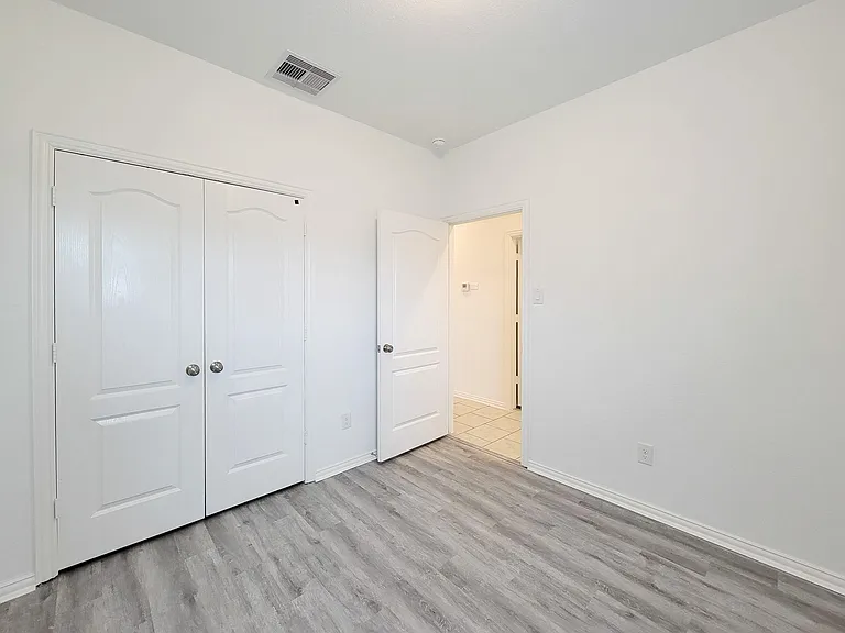 31351 Horseshoe Meadow Bend Ln — Photo 17
