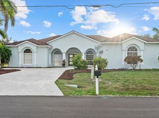 39 Fairway Rd, Rotonda West, FL 33947