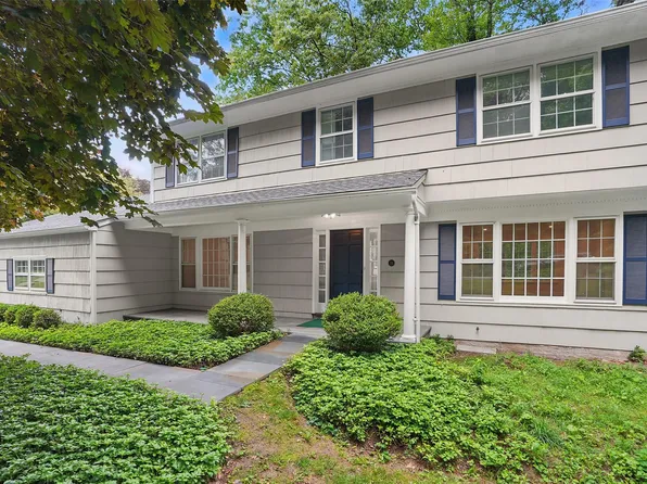 38 Appleby Drive, Bedford, NY 10506