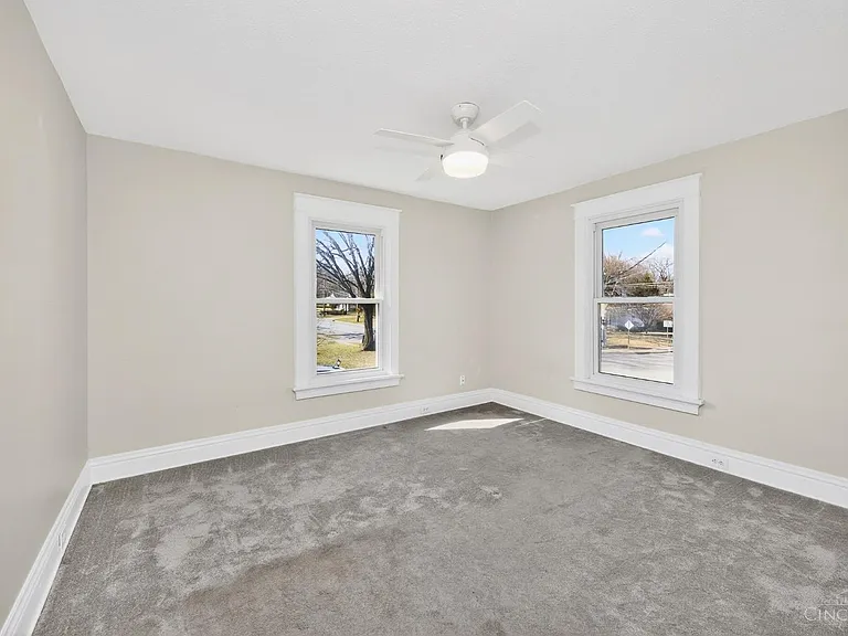 1007 W Loveland Ave — Photo 18