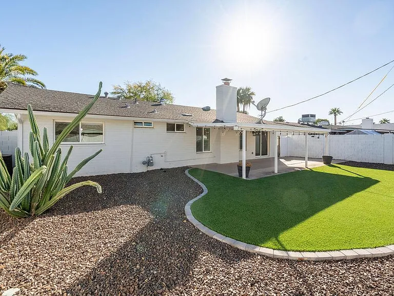 8656 E Solano Dr — Photo 22