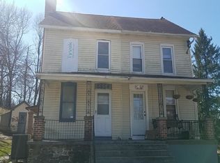5554 Lehman Rd, Spring Grove, PA 17362