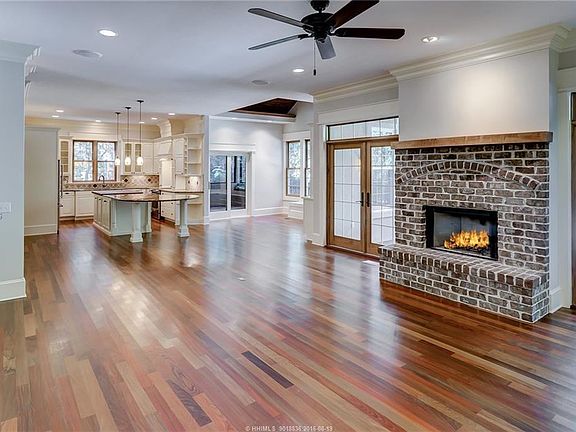 5th image of 27 Sedge Fern Dr