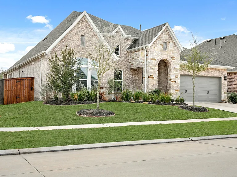 7319 Autumn Sage Dr — Photo 2