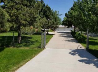 1213 Pine View Dr, Sturgis, SD 57785