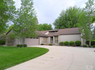 212 W Randall Rd, Carroll, IA 51401