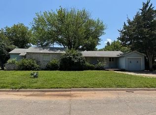 102 S Kings St, Stillwater, OK 74074