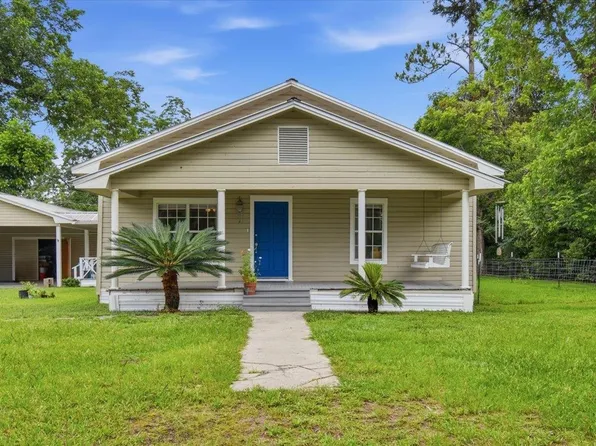 12610 NW Virginia G Weaver St, Bristol, FL 32321