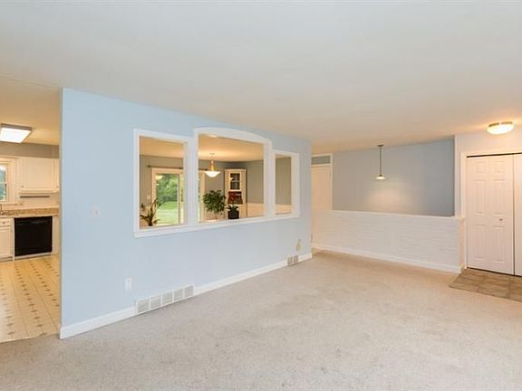 5th image of 5900 Leland Dr