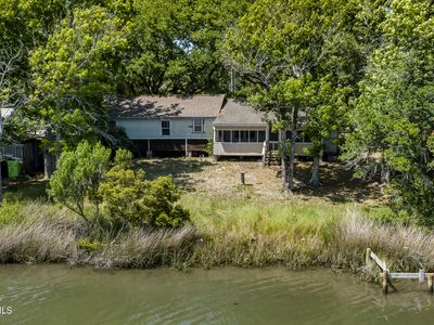 470 Little Kinston Road, Surf City, NC, 28445