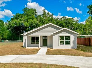 5920 12th St, Zephyrhills, FL 33542