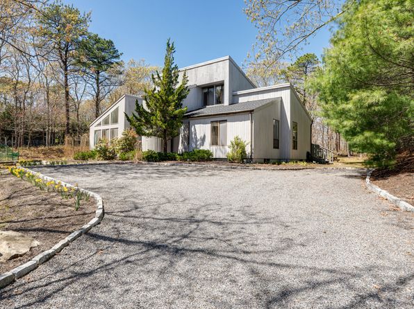 16 Red Fox Ln