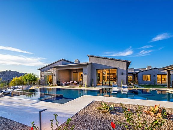 Architectural mastery meets resort-scale living. Unwind by the infinity edge or indulge at your private swim-up bar_seclusion, redefined.