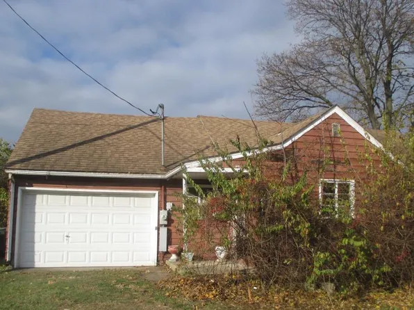 4644 Summit St, Columbus, OH 43224