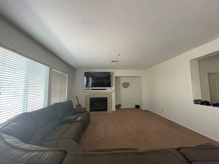 5875 Larry Dean St — Photo 7