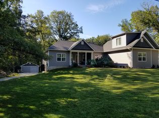 9 Dover Ln, Villa Ridge, MO 63089