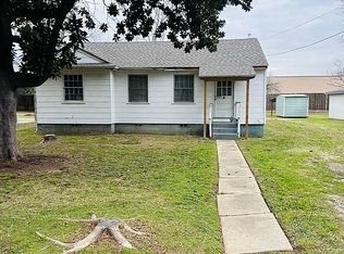 1009 Cedar Crest Dr, Demopolis, AL 36732