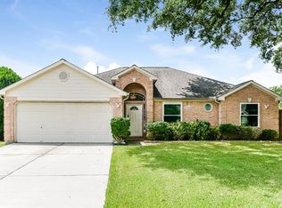 2402 Grand Teton Dr, Houston, TX 77067