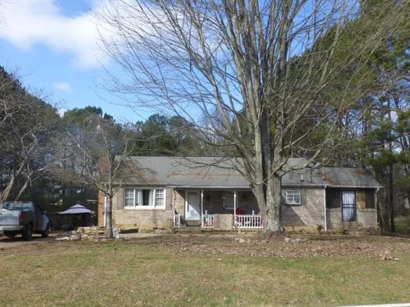 4143 W Beaver Creek Dr, Powell, TN 37849