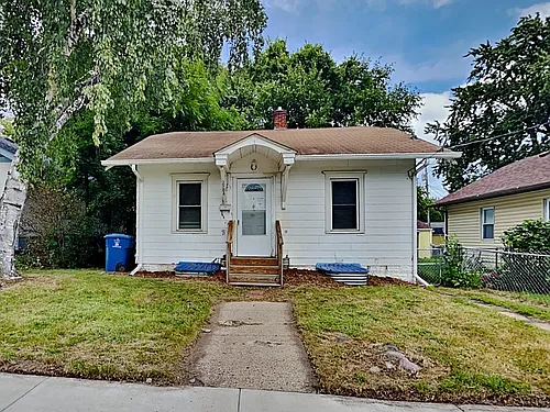 2504 E 42nd St Photo 1