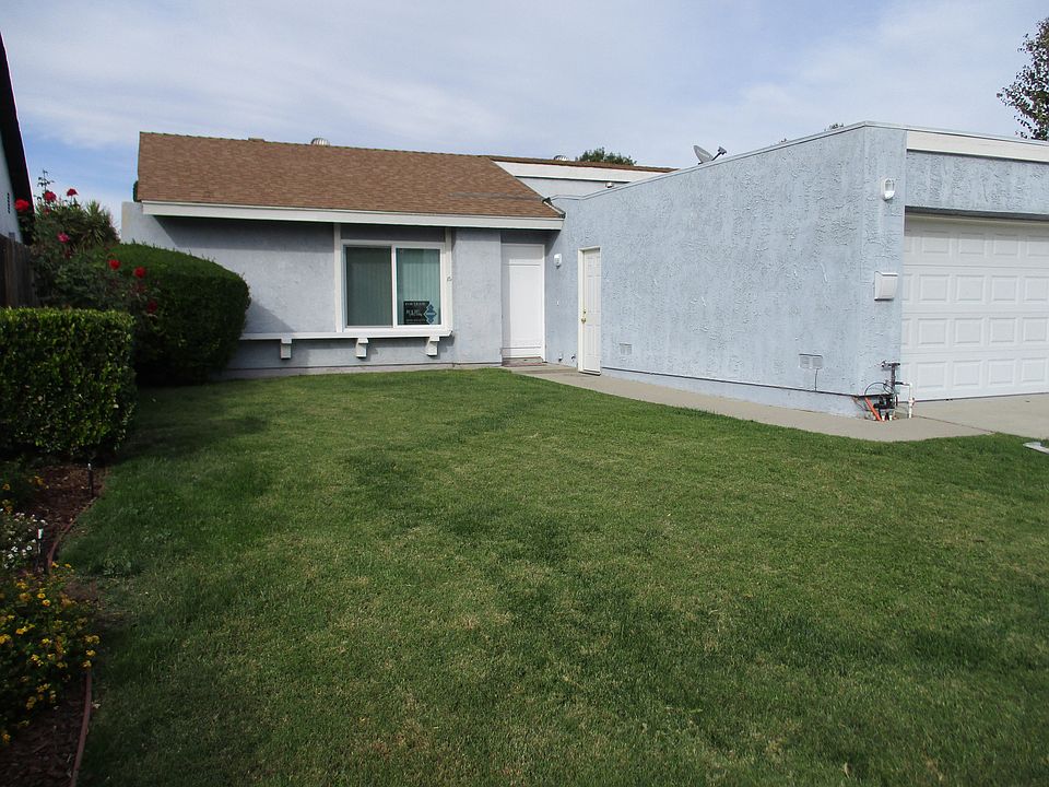 1st image of 3839 E Merrill Ct