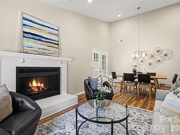 4th image of 5801 Rocky Mount Ct