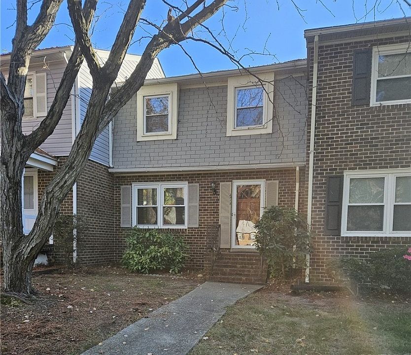 1st image of 2915 Haddington Ct Unit 2915