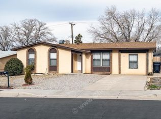 13105 Skyview Ave NE, Albuquerque, NM 87123