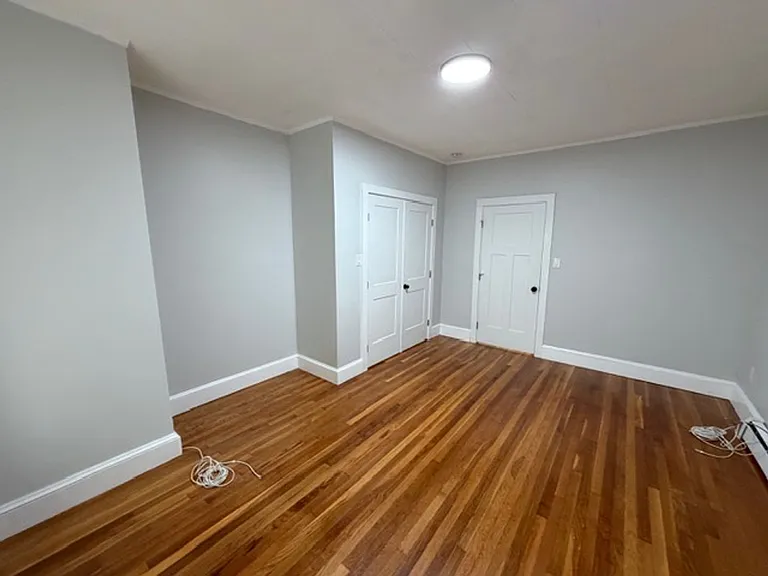 17 Pearl St — Photo 6