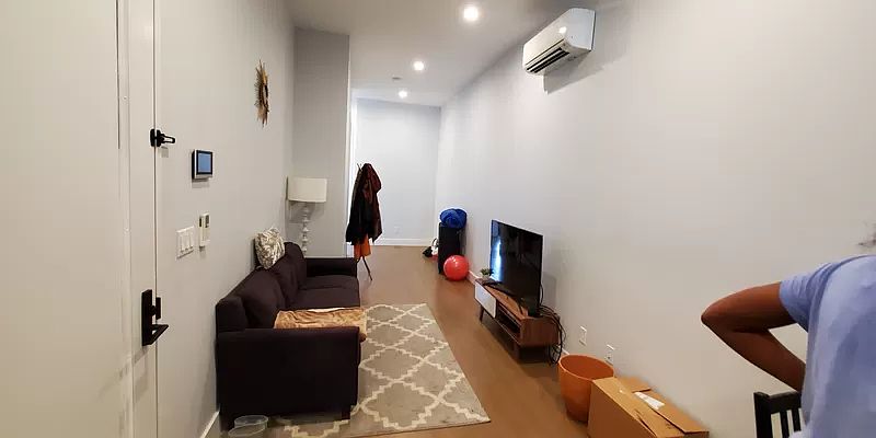 1st image of 331 Vernon Ave #3B