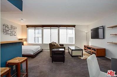 4th image of 7270 Hillside Ave Unit 304