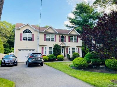 31 Park Lane, Middle Island, NY, 11953