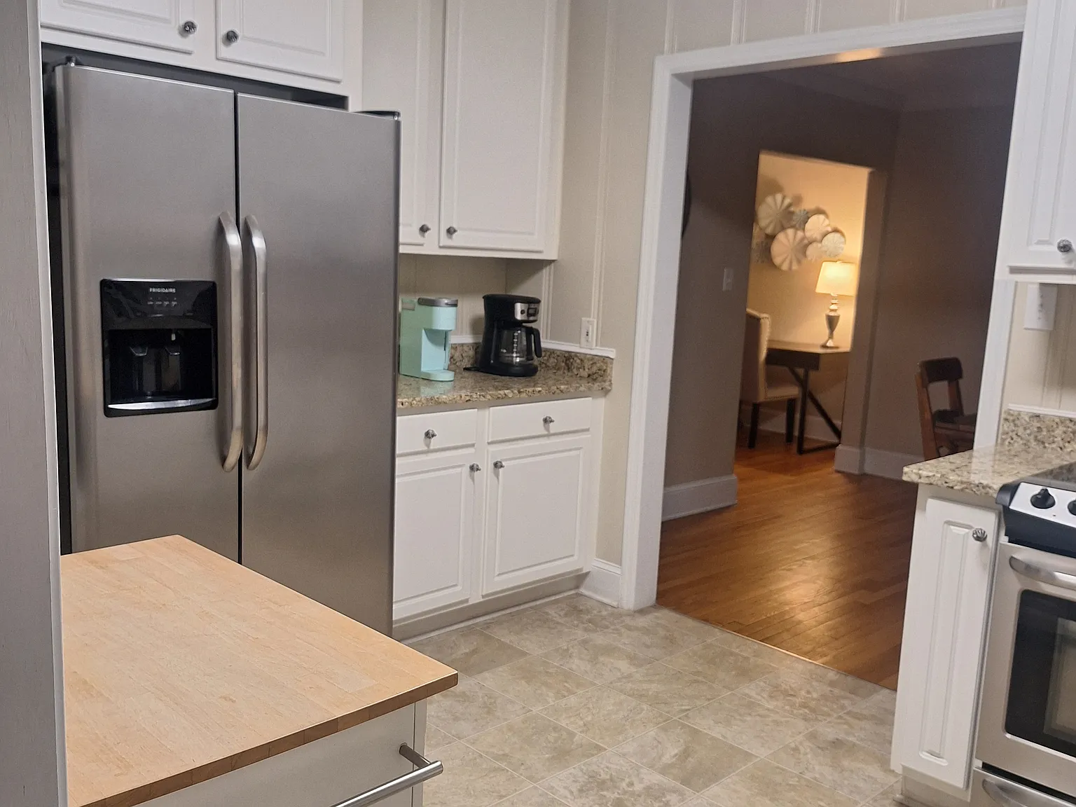 2 bed, 1751 sqft, $2,000 — Photo 3