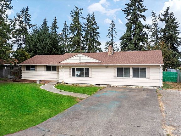 2nd image of 4001 101st Street SW