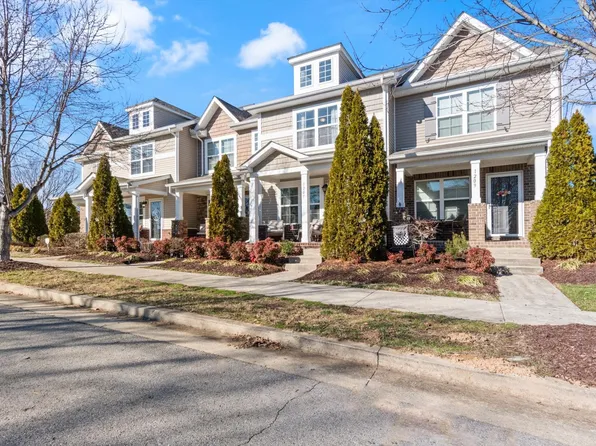 1207 Riverbrook Dr, Hermitage, TN 37076
