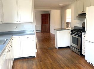 1 Maple Ter, Newbury, MA 01951