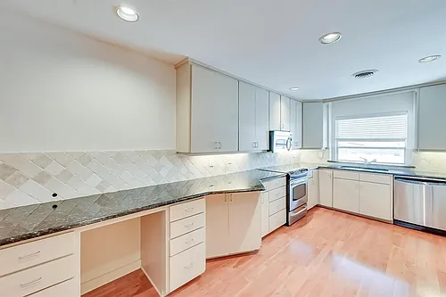 6349 Diamond Head Cir #6349C Photo 1
