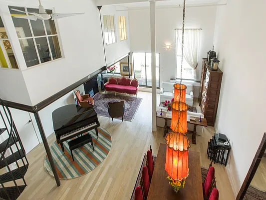 Rented by Sotheby's International Realty | media 8