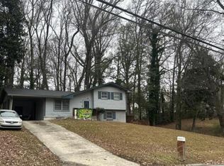 2865 Jerome Rd, College Park, GA 30349