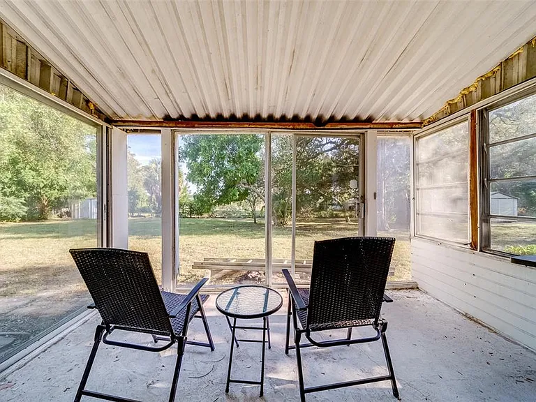 10802 Mohawk Rd — Photo 28