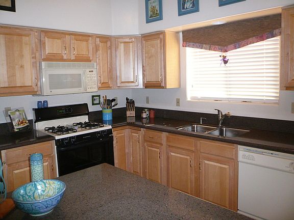 2nd image of 4199 N Ocotillo Canyon Dr