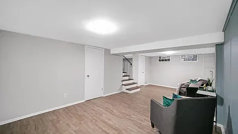 8726 Lakewood Ave — Photo 13
