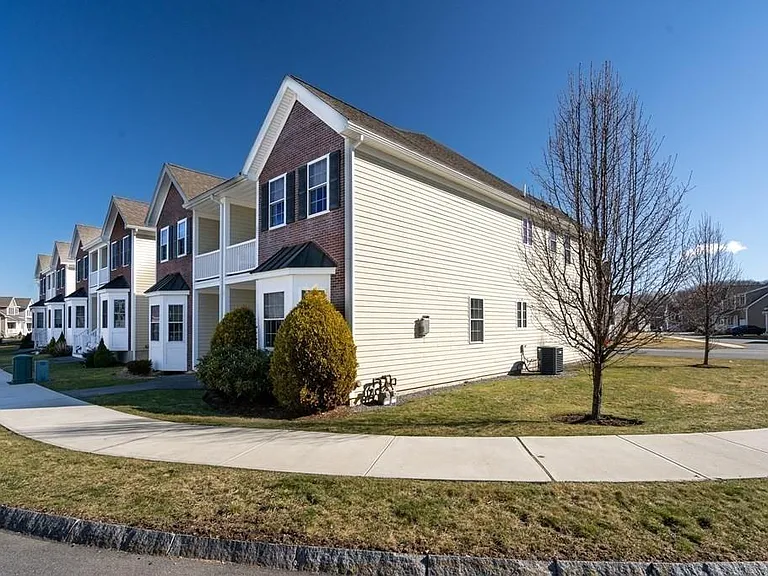 20 Denworth Bell Cir — Photo 5